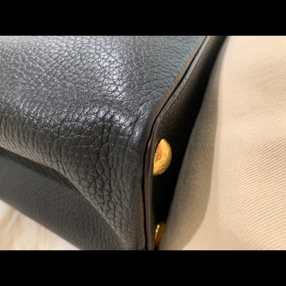 Sold: Louis Vuitton Capucines PM Black GHW Full Set - Picture 6 of 16